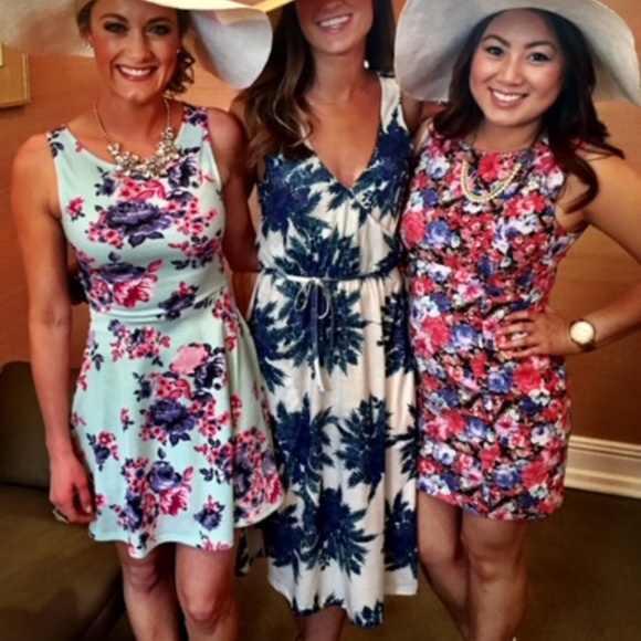 Somedays Lovin Ryder Floral Jersey; Size XS - Picture 7 of 14